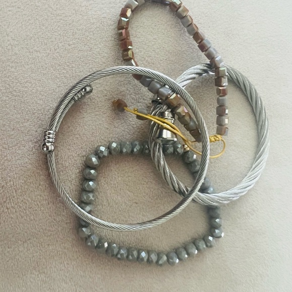 Stackable Bracelet set - Picture 2 of 2